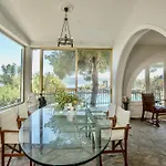 Vasiliki's Front And Pool Villa *