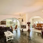 فيلة Vasiliki's Front And Pool بورتو خيلي