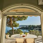 Vasiliki's Front And Pool וילה *