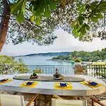 Vasiliki's Front And Pool וילה *