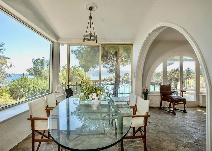 Vasiliki's Front And Pool Βίλα *