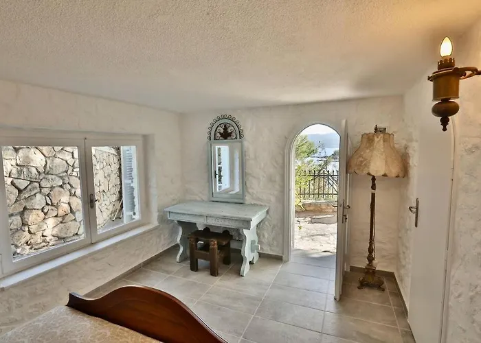 Βίλα Vasiliki's Front And Pool Πόρτο Χέλι