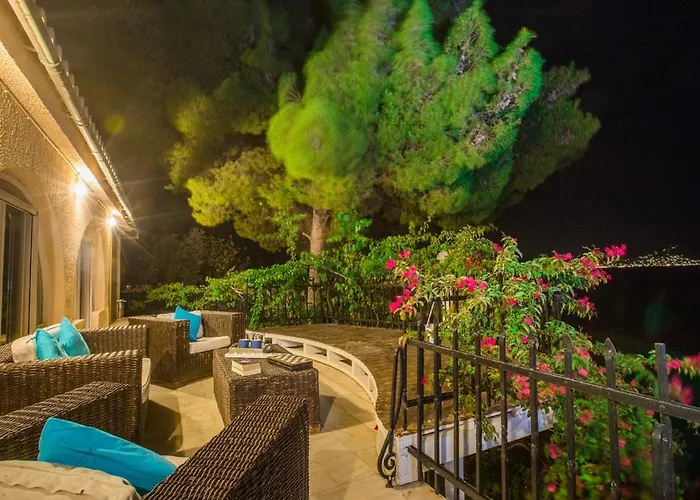 Vasiliki's Front And Pool